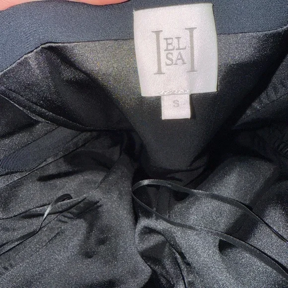 HELSA The Heavy Crepe Jumpsuit Small - Picture 9 of 9